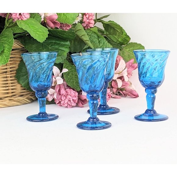 Set of 4 Cobalt Blue Stemmed Aperitif Liqueur Glasses | Vintage Cocktail Glasses - Picture 4 of 10